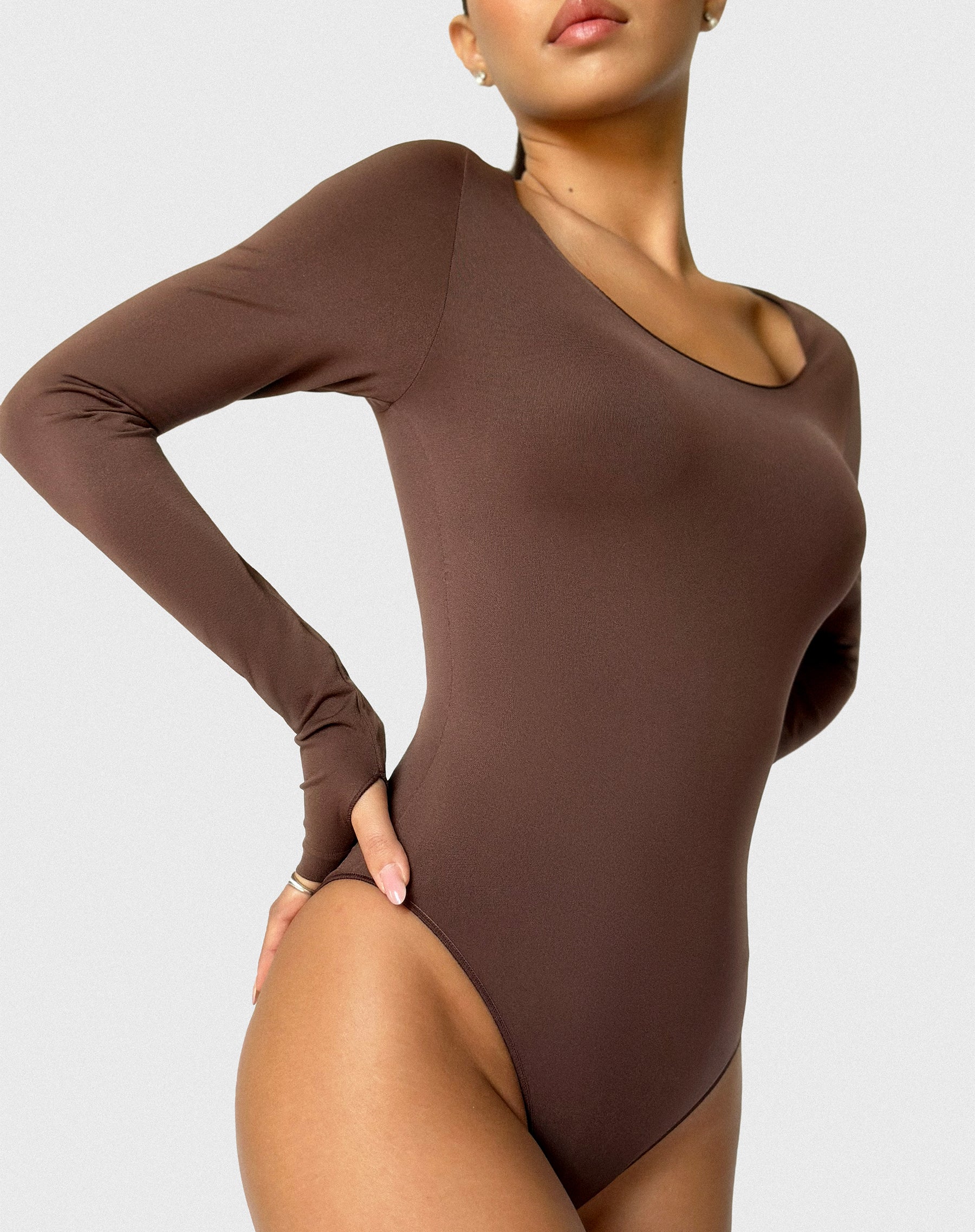 בגד גוף סימלס שרוול ארוך פתח אגודל | אספרסו